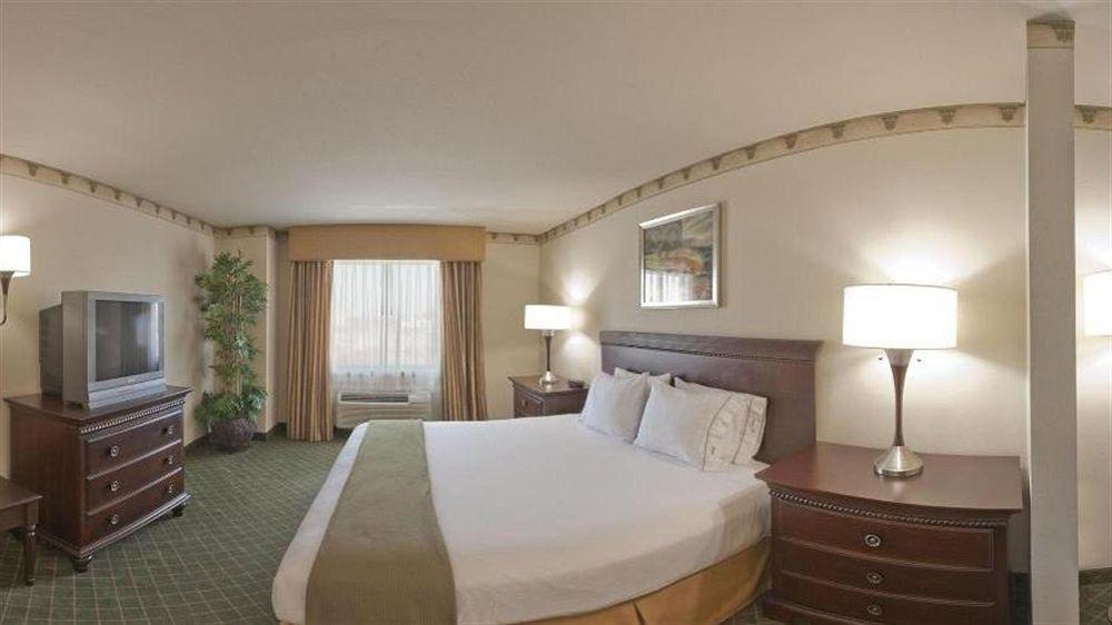 Holiday Inn Express & Suites - Pharr By Ihg Extérieur photo